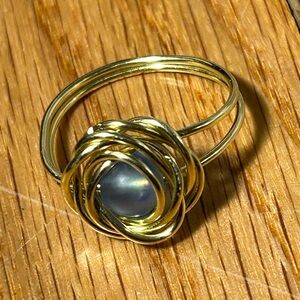 Gold toned Wire Nest like  Ring